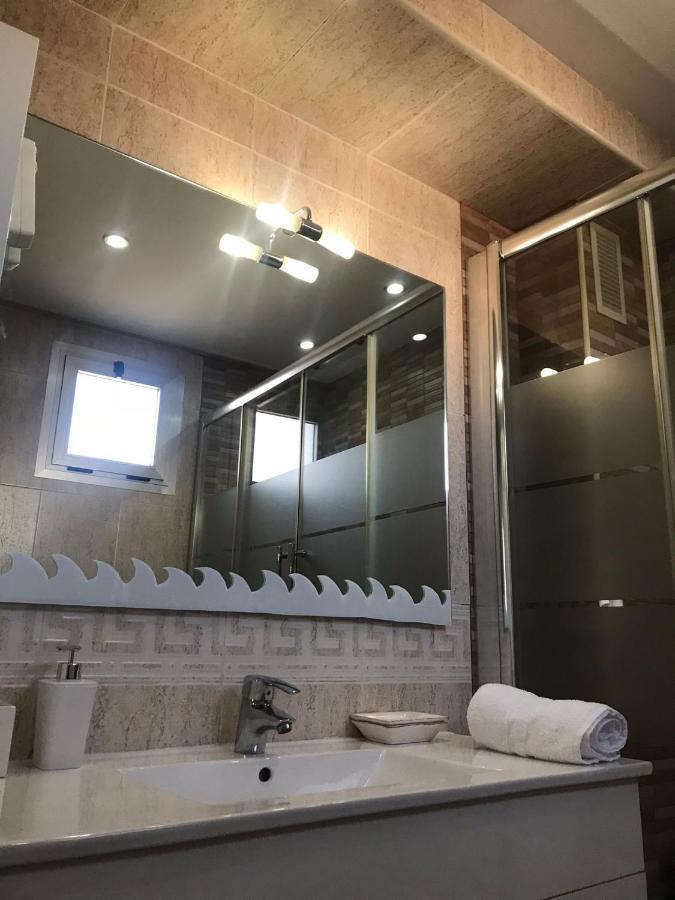 Apartamento Con Parking Gratis En El Centro, 2 Dormitorios Almeria Exterior photo