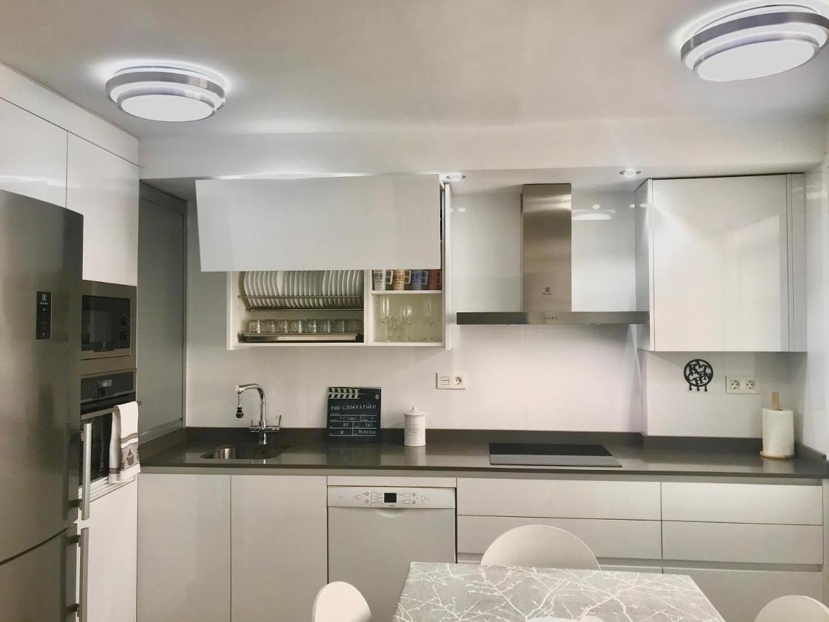 Apartamento Con Parking Gratis En El Centro, 2 Dormitorios Almeria Exterior photo